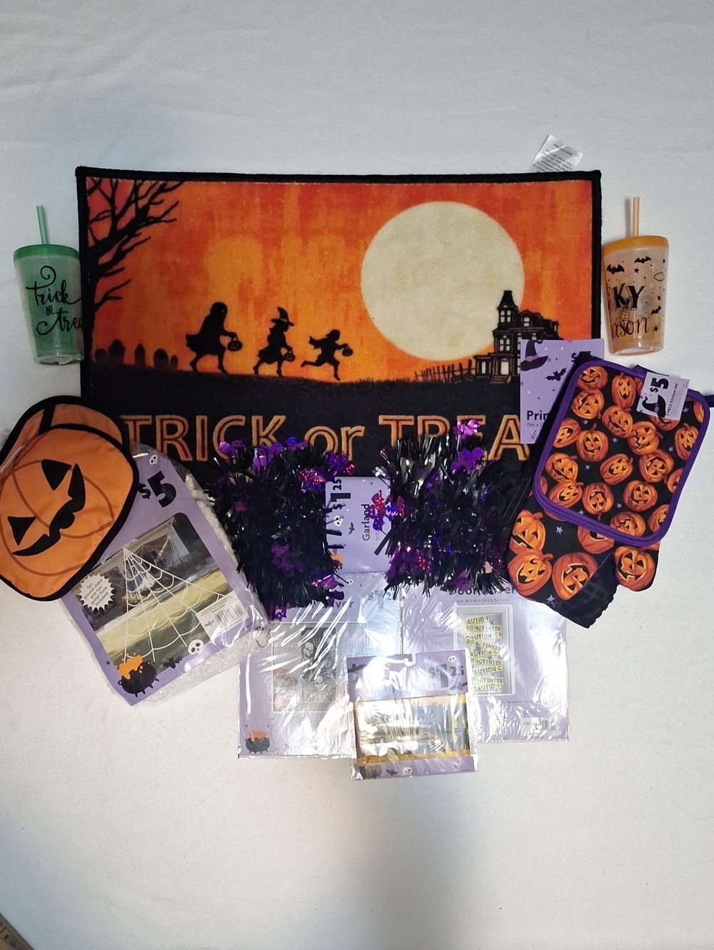 Halloween Home Decor Trick Or Treat Hous Mat